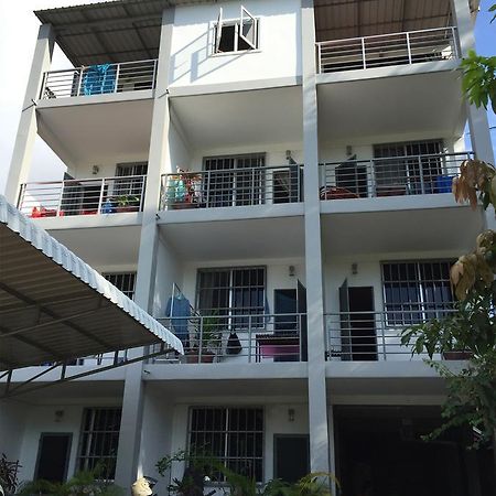 Sevenstars Hostel Sihanoukville Ruang foto