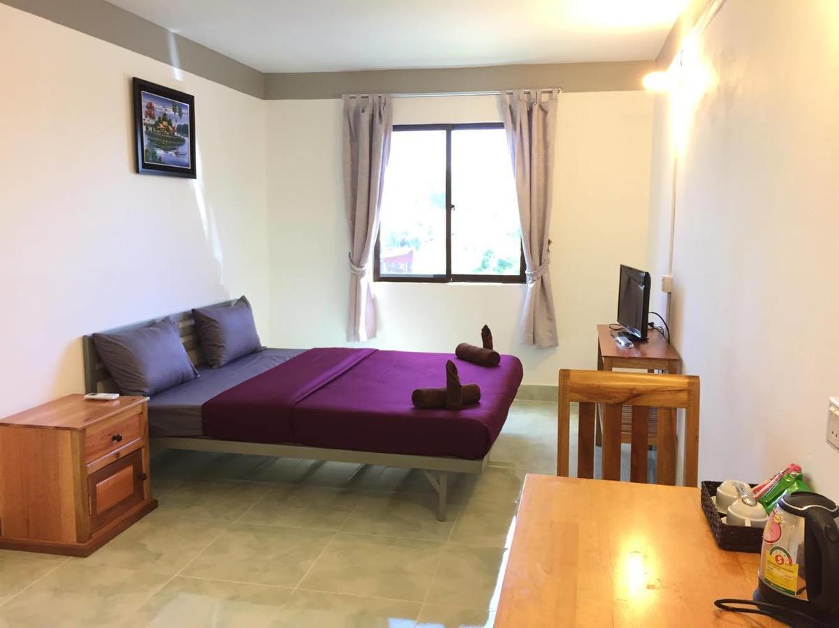 Sevenstars Hostel Sihanoukville Bagian luar foto
